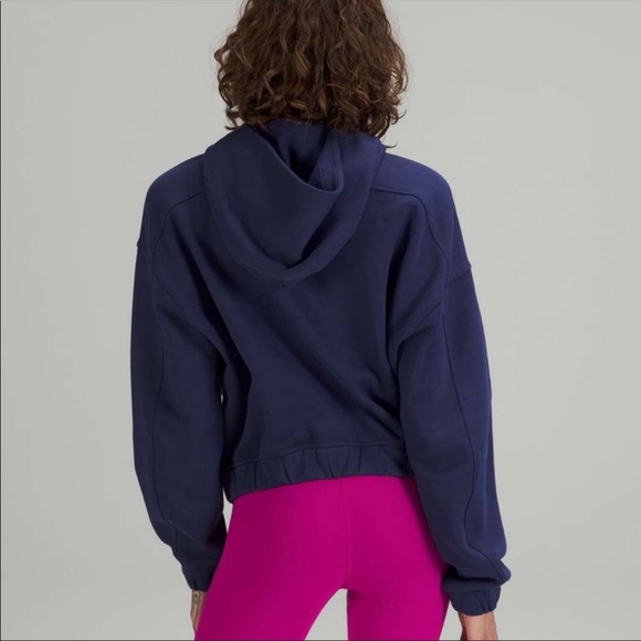 Lululemon Relaxed Cropped Hoodie - Picture 3 of 10